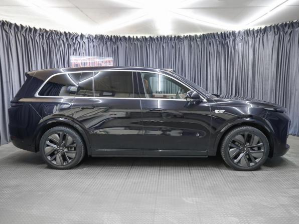 Li Auto (Lixiang) L9 I Рестайлинг с пробегом 2024 года, цена 7 898 000 рублей, 24500 км, внедорожник, Автокод Объявления