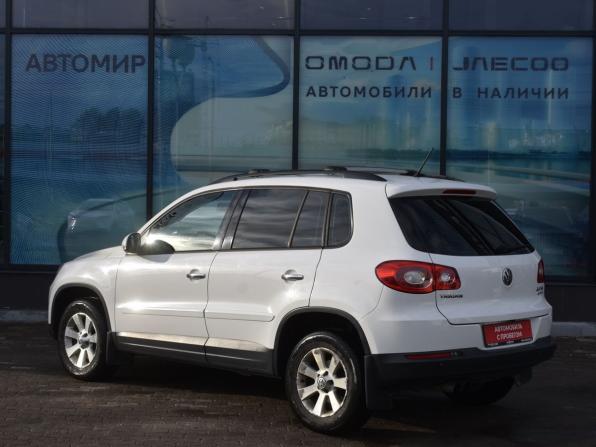 Volkswagen Tiguan I с пробегом 2011 года, цена 1 080 000 рублей, 177552 км, внедорожник, Автокод Объявления