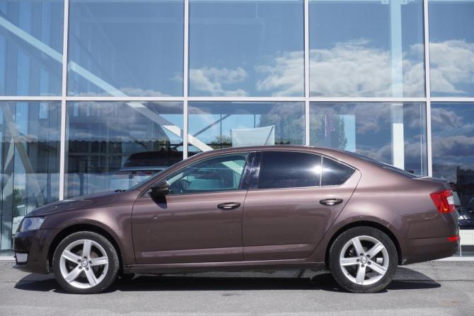 Skoda Octavia III (A7) с пробегом 2014 года, цена 795 000 рублей, 278131 км, лифтбек, Автокод Объявления