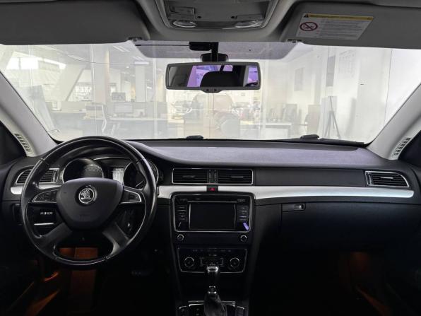 Skoda Superb II Рестайлинг с пробегом 2013 года, цена 1 390 000 рублей, 133919 км, универсал, Автокод Объявления