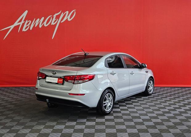 Kia Rio III Рестайлинг с пробегом 2017 года, цена 1 139 000 рублей, 71827 км, седан, Автокод Объявления