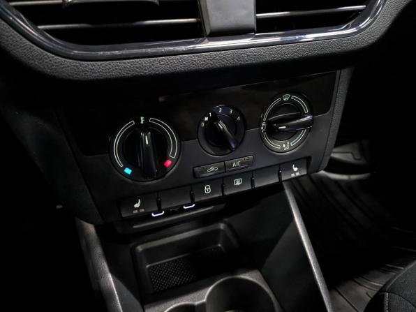 Skoda Rapid II с пробегом 2022 года, цена 1 825 000 рублей, 30457 км, лифтбек, Автокод Объявления
