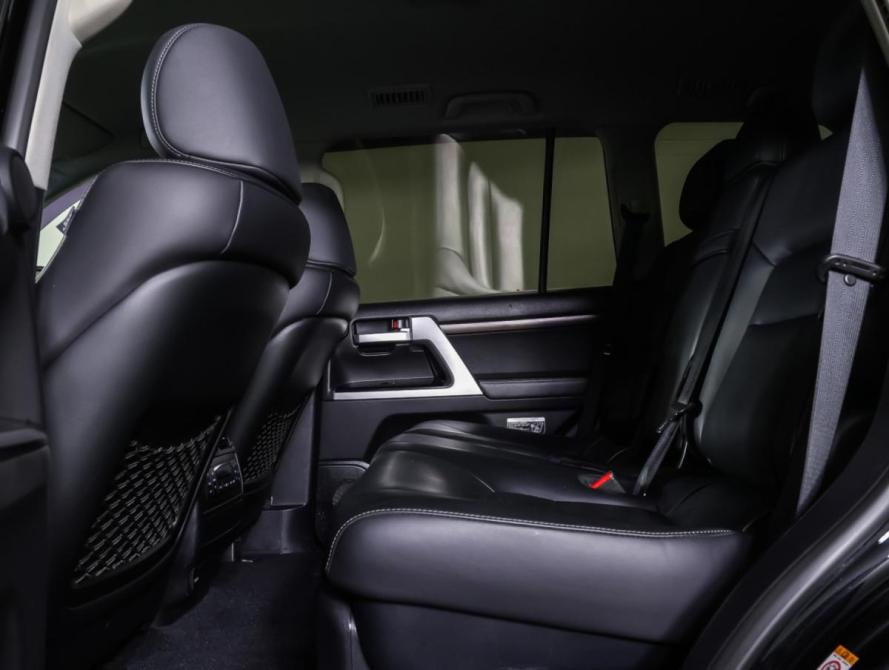 Toyota Land Cruiser 200 Series Рестайлинг 2 Москва  - изображение 11