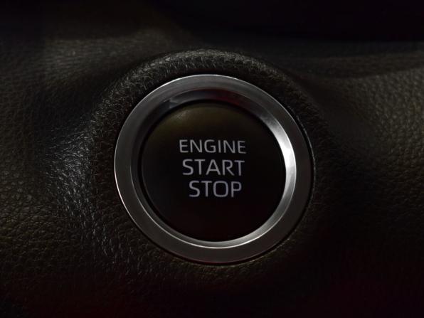 Toyota Yaris IV с пробегом 2020 года, цена 1 385 995 рублей, 69190 км, хэтчбек, Автокод Объявления