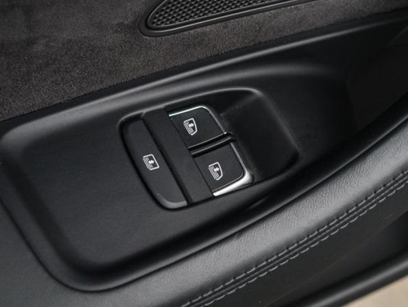 Audi A8 III (D4) Рестайлинг с пробегом 2015 года, цена 2 800 000 рублей, 76326 км, седан, Автокод Объявления