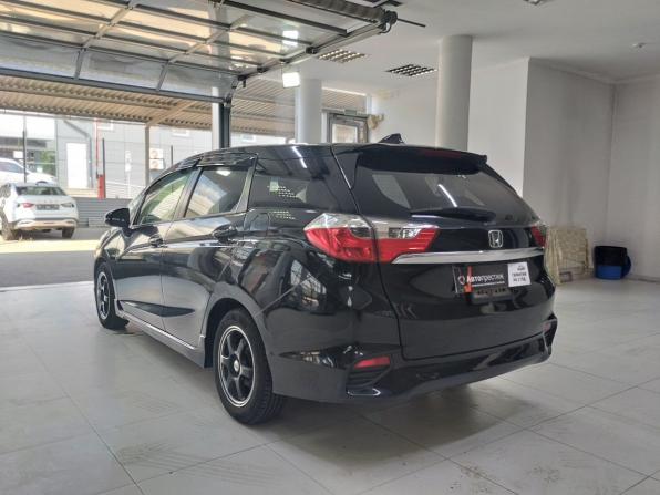 Honda Shuttle II с пробегом 2018 года, цена 1 450 000 рублей, 151131 км, универсал, Автокод Объявления