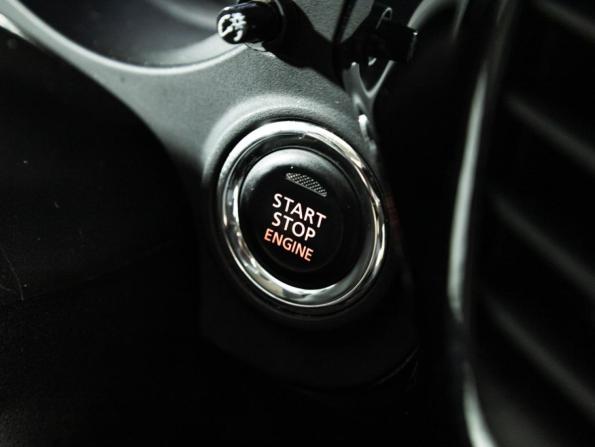 Mitsubishi Outlander III Рестайлинг 3 с пробегом 2019 года, цена 1 799 700 рублей, 156224 км, внедорожник, Автокод Объявления