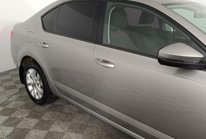 Skoda Octavia III (A7) Рестайлинг с пробегом 2019 года, цена 1 890 000 рублей, 110435 км, лифтбек, Автокод Объявления