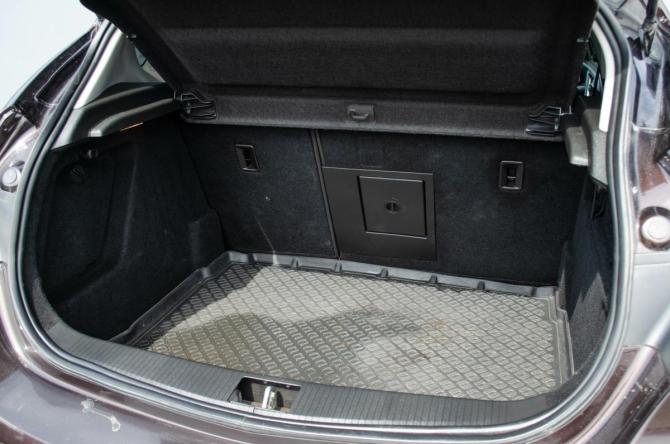 Opel Astra J Рестайлинг с пробегом 2013 года, цена 794 000 рублей, 155000 км, хэтчбек, Автокод Объявления