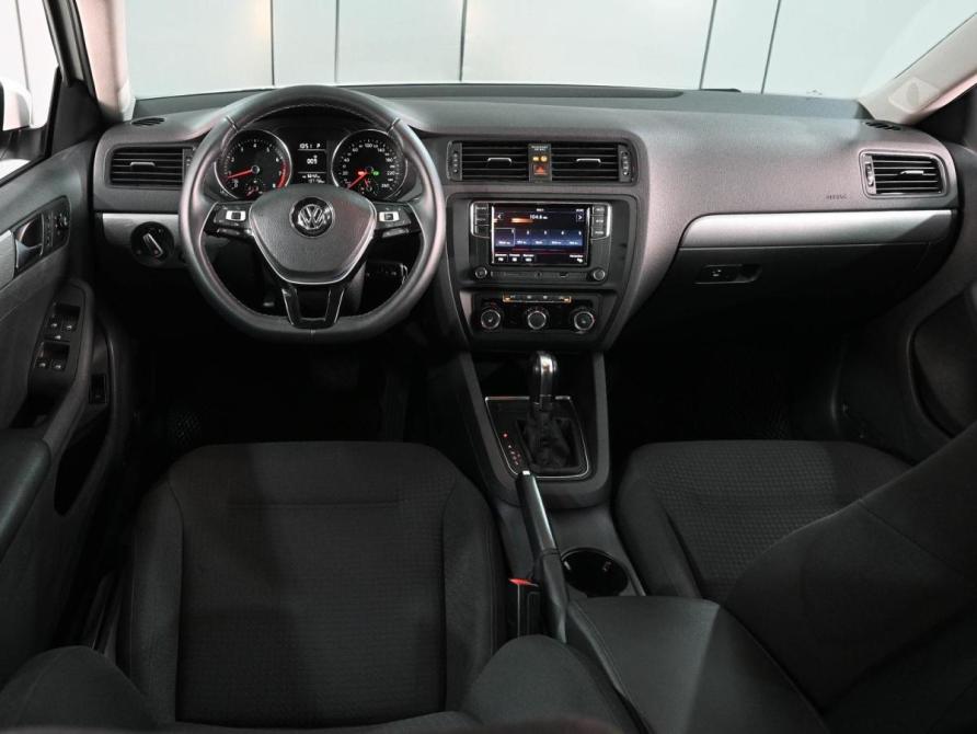 Volkswagen Jetta VI Рестайлинг Ростов-на-Дону  - изображение 6