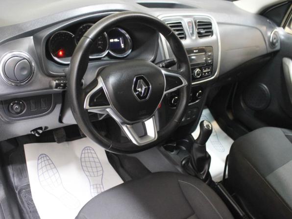 Renault Logan II Рестайлинг с пробегом 2019 года, цена 1 145 000 рублей, 107798 км, седан, Автокод Объявления
