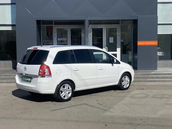 Opel Zafira B Рестайлинг с пробегом 2013 года, цена 745 000 рублей, 172238 км, компактвэн, Автокод Объявления