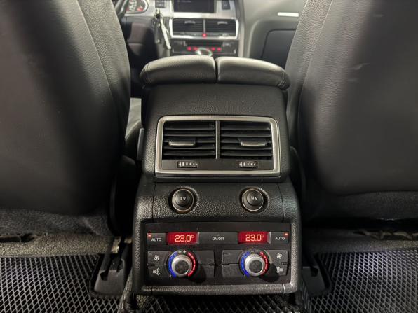 Audi Q7 I (4L) с пробегом 2008 года, цена 1 199 800 рублей, 280000 км, внедорожник, Автокод Объявления