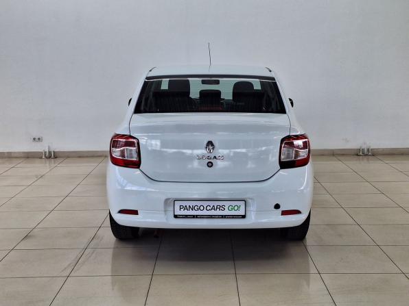 Renault Logan II Рестайлинг с пробегом 2022 года, цена 850 000 рублей, 165192 км, седан, Автокод Объявления