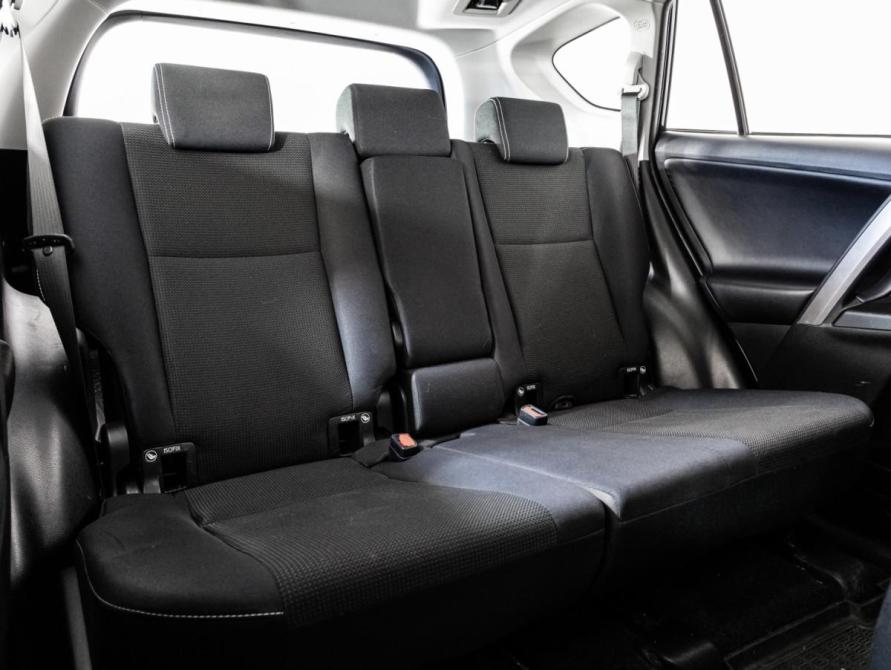 Toyota RAV4 IV (XA40) Рестайлинг Санкт-Петербург  - изображение 19