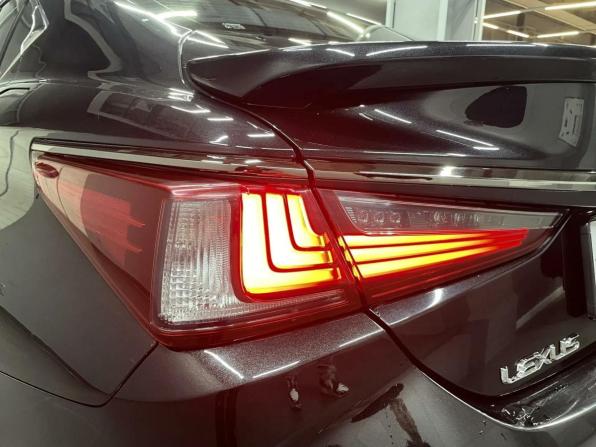 Lexus ES VII с пробегом 2020 года, цена 3 597 000 рублей, 154000 км, седан, Автокод Объявления