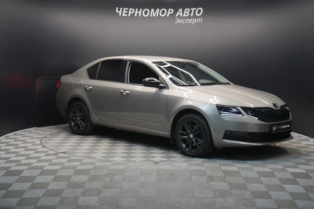 Skoda Octavia III (A7) Рестайлинг Крым  - изображение 7