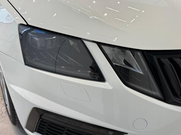 Skoda Octavia III (A7) Рестайлинг с пробегом 2018 года, цена 1 869 000 рублей, 158000 км, лифтбек, Автокод Объявления