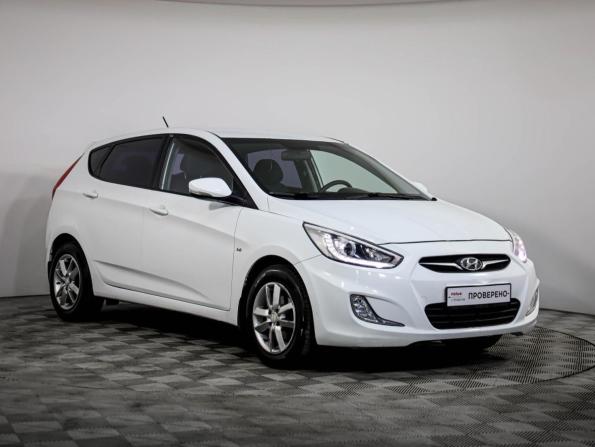 Hyundai Solaris I с пробегом 2013 года, цена 699 000 рублей, 236136 км, хэтчбек, Автокод Объявления