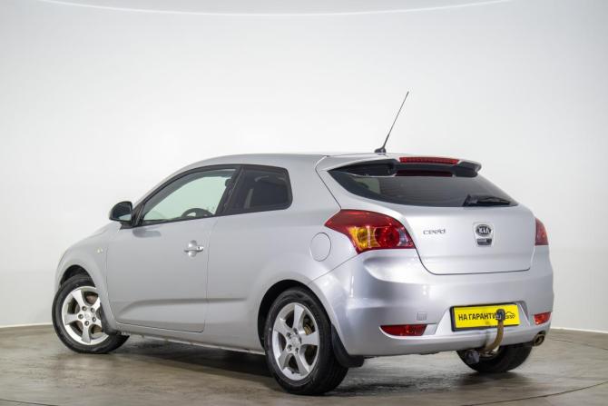 Kia Ceed I с пробегом 2009 года, цена 844 000 рублей, 420000 км, хэтчбек, Автокод Объявления