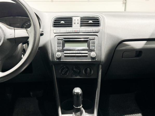 Volkswagen Polo V с пробегом 2012 года, цена 698 806 рублей, 224910 км, седан, Автокод Объявления