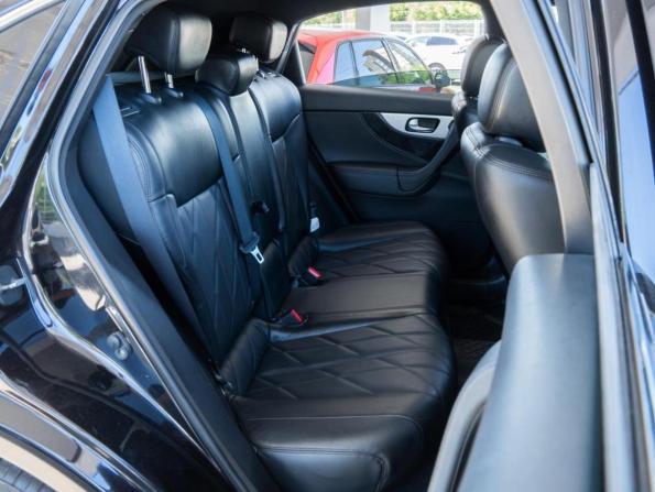 Infiniti FX II (S51) Рестайлинг с пробегом 2013 года, цена 1 699 000 рублей, 157233 км, внедорожник, Автокод Объявления