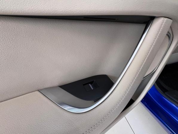 Jaguar XE I Рестайлинг с пробегом 2019 года, цена 2 490 000 рублей, 130000 км, седан, Автокод Объявления