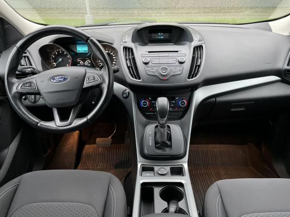 Ford Kuga II Рестайлинг с пробегом 2017 года, цена 1 799 000 рублей, 93212 км, внедорожник, Автокод Объявления