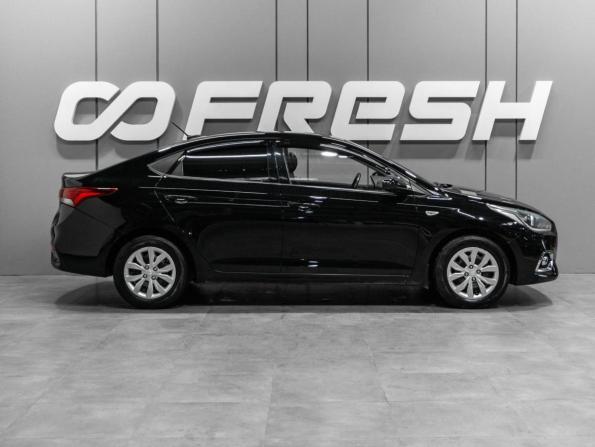 Hyundai Solaris II с пробегом 2019 года, цена 1 270 000 рублей, 171439 км, седан, Автокод Объявления