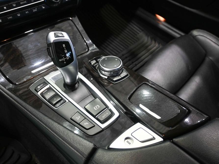 BMW 5 серии VI (F10/F11/F07) Рестайлинг Ростов-на-Дону  - изображение 21