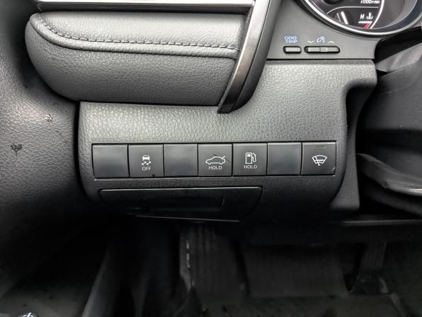 Toyota Camry VIII (XV70) Рестайлинг с пробегом 2021 года, цена 3 200 000 рублей, 13207 км, седан, Автокод Объявления