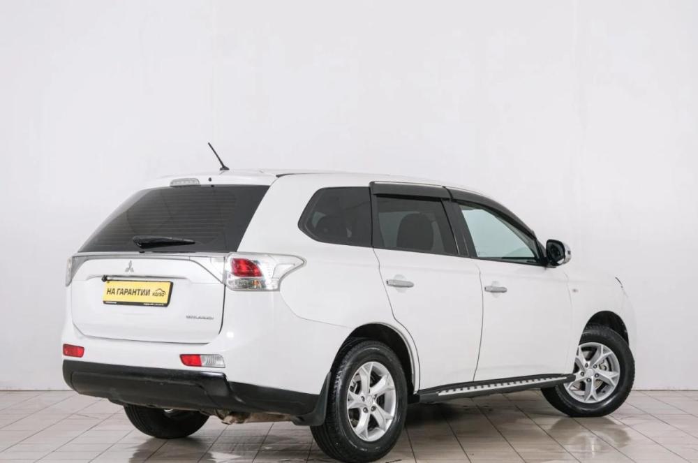 Mitsubishi Outlander III Красноярск  - изображение 7