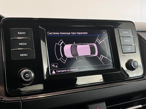 Volkswagen Polo VI с пробегом 2021 года, цена 1 650 000 рублей, 110539 км, лифтбек, Автокод Объявления