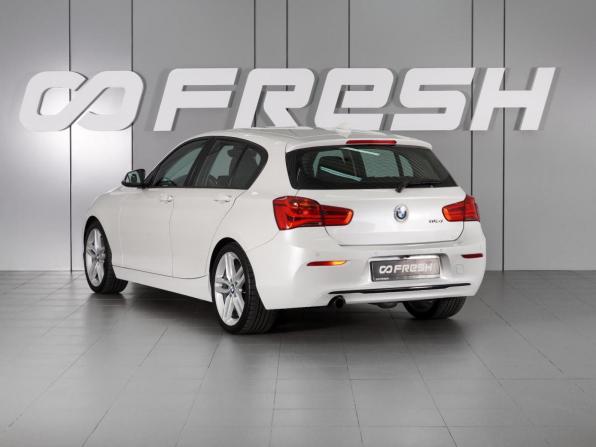 BMW 1 серии II (F20/F21) Рестайлинг 2 с пробегом 2018 года, цена 1 799 000 рублей, 100000 км, хэтчбек, Автокод Объявления