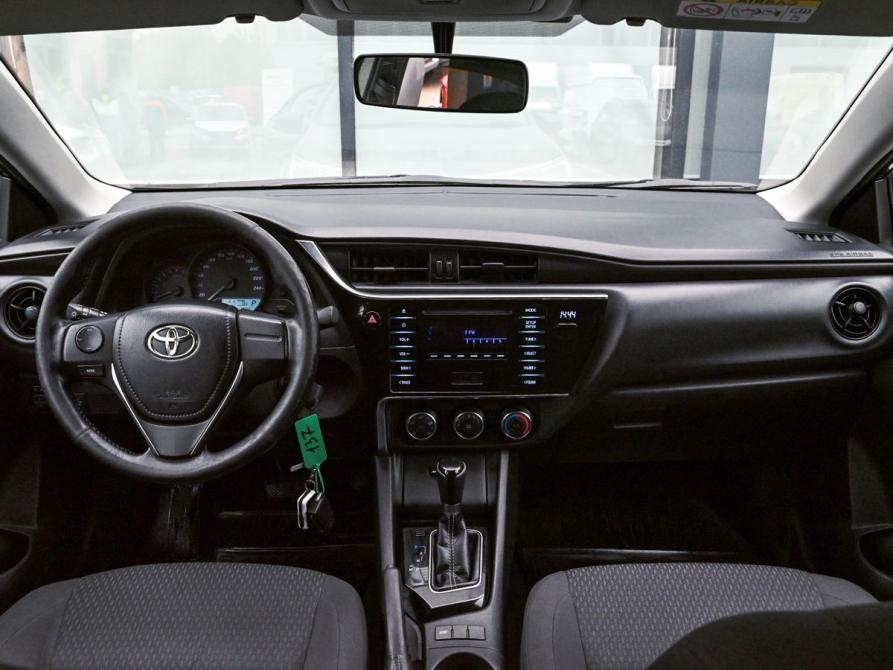 Toyota Corolla XI (E160 E170 E180) Рестайлинг 1 Екатеринбург  - изображение 17