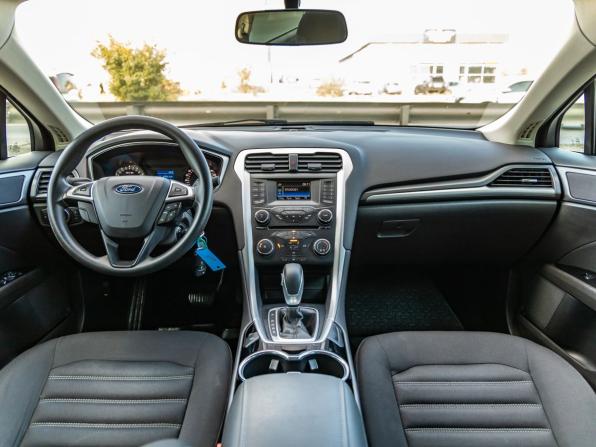 Ford Mondeo V с пробегом 2015 года, цена 1 498 000 рублей, 118933 км, седан, Автокод Объявления