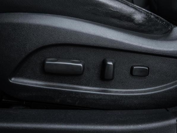 Hyundai Sonata VI (YF) с пробегом 2011 года, цена 914 400 рублей, 248435 км, седан, Автокод Объявления