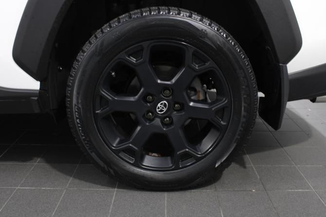Toyota RAV4 V (XA50) с пробегом 2023 года, цена 4 300 000 рублей, 67800 км, внедорожник, Автокод Объявления