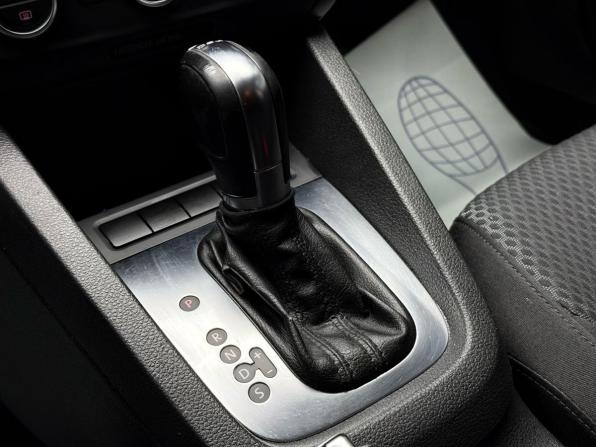 Volkswagen Jetta VI с пробегом 2012 года, цена 1 199 000 рублей, 167847 км, седан, Автокод Объявления