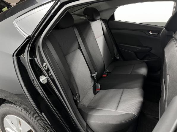 Hyundai Solaris II с пробегом 2019 года, цена 1 345 000 рублей, 122372 км, седан, Автокод Объявления
