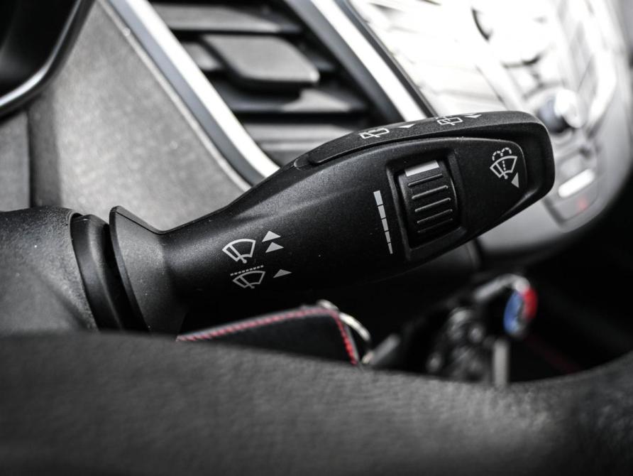 Ford Fiesta Mk6 Рестайлинг Новороссийск  - изображение 19