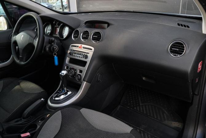 Peugeot 308 I с пробегом 2009 года, цена 490 000 рублей, 158151 км, универсал, Автокод Объявления