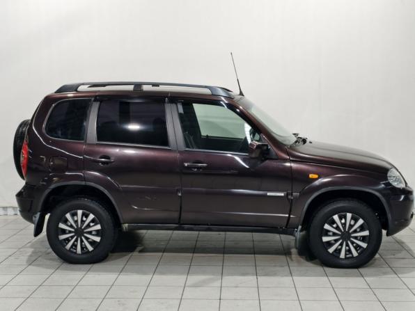 Chevrolet Niva I Рестайлинг с пробегом 2011 года, цена 424 300 рублей, 116909 км, внедорожник, Автокод Объявления