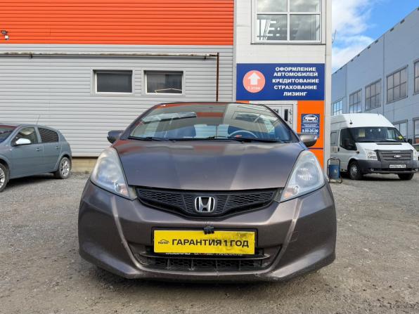 Honda Jazz II Рестайлинг с пробегом 2012 года, цена 719 000 рублей, 195000 км, хэтчбек, Автокод Объявления