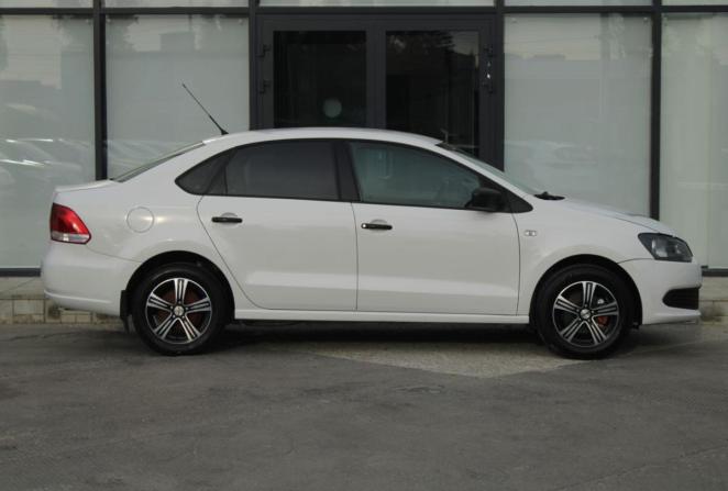 Volkswagen Polo V с пробегом 2011 года, цена 545 000 рублей, 350972 км, седан, Автокод Объявления