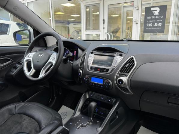 Hyundai ix35 I с пробегом 2011 года, цена 1 080 000 рублей, 298868 км, внедорожник, Автокод Объявления