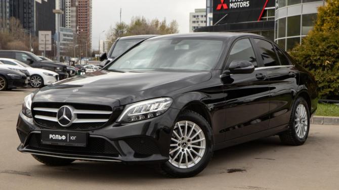 Mercedes-Benz C-Класс IV (W205) Рестайлинг с пробегом 2019 года, цена 2 818 000 рублей, 89114 км, седан, Автокод Объявления