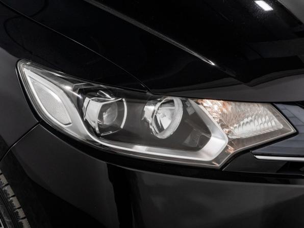 Honda Fit III с пробегом 2013 года, цена 949 500 рублей, 119081 км, хэтчбек, Автокод Объявления