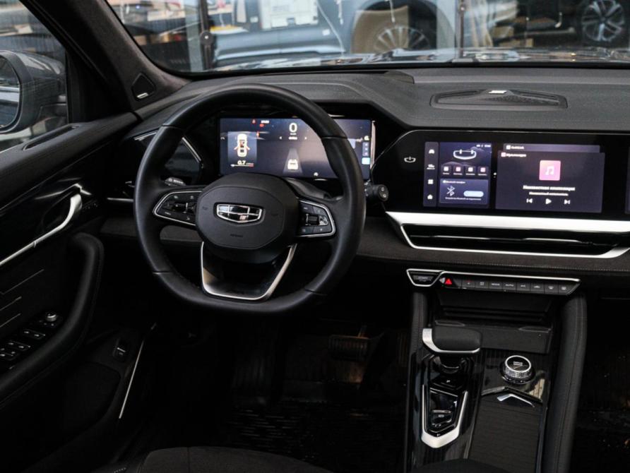 Geely Monjaro I Москва  - изображение 11