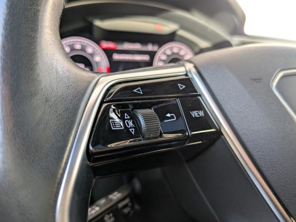 Audi A6 V (C8) с пробегом 2022 года, цена 4 264 000 рублей, 99756 км, седан, Автокод Объявления